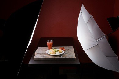 宣傳片打入市場